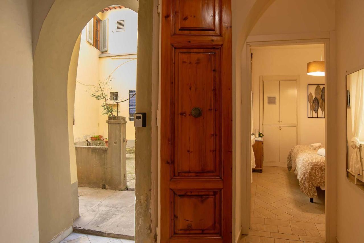 Casa Medici Riccardi - 50Mt Da Piazza Duomo Appartement Florence Buitenkant foto
