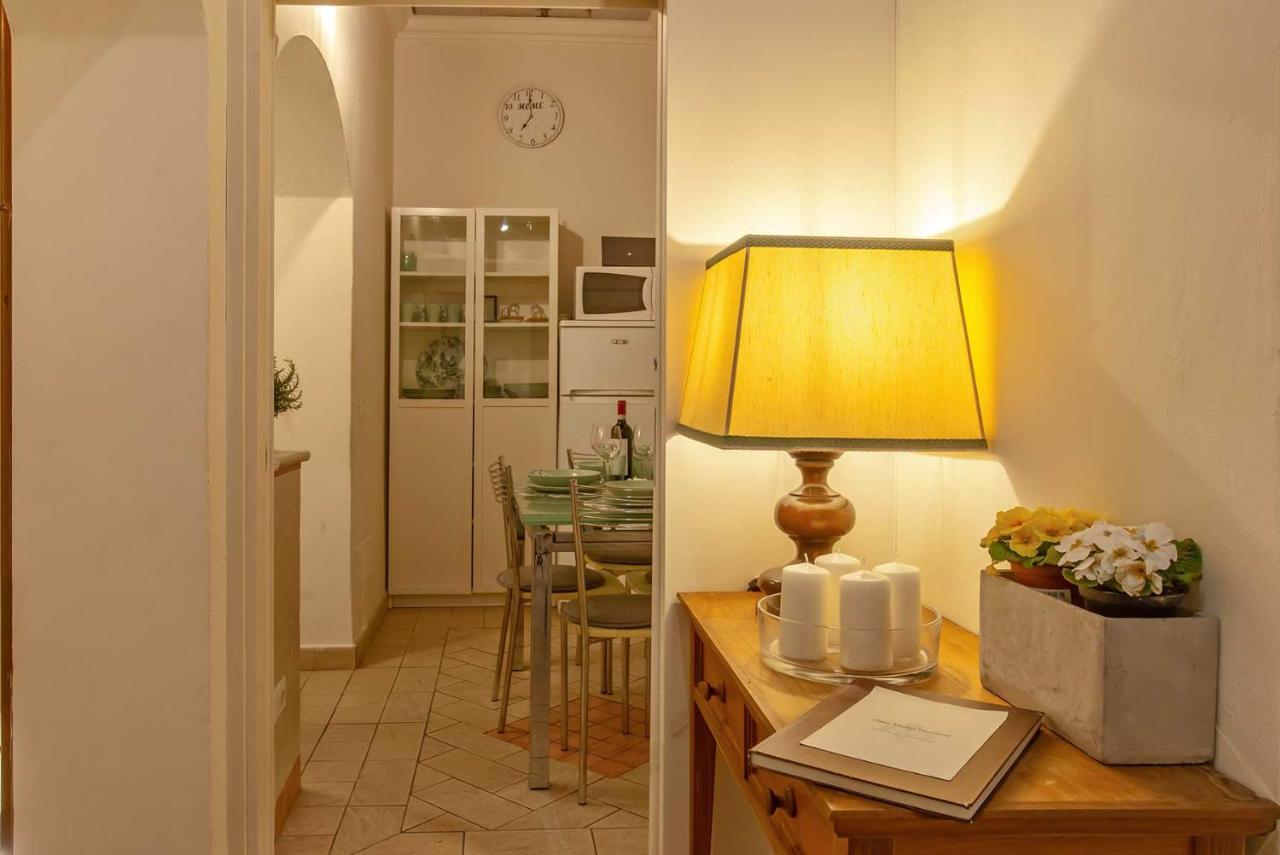 Casa Medici Riccardi - 50Mt Da Piazza Duomo Appartement Florence Buitenkant foto