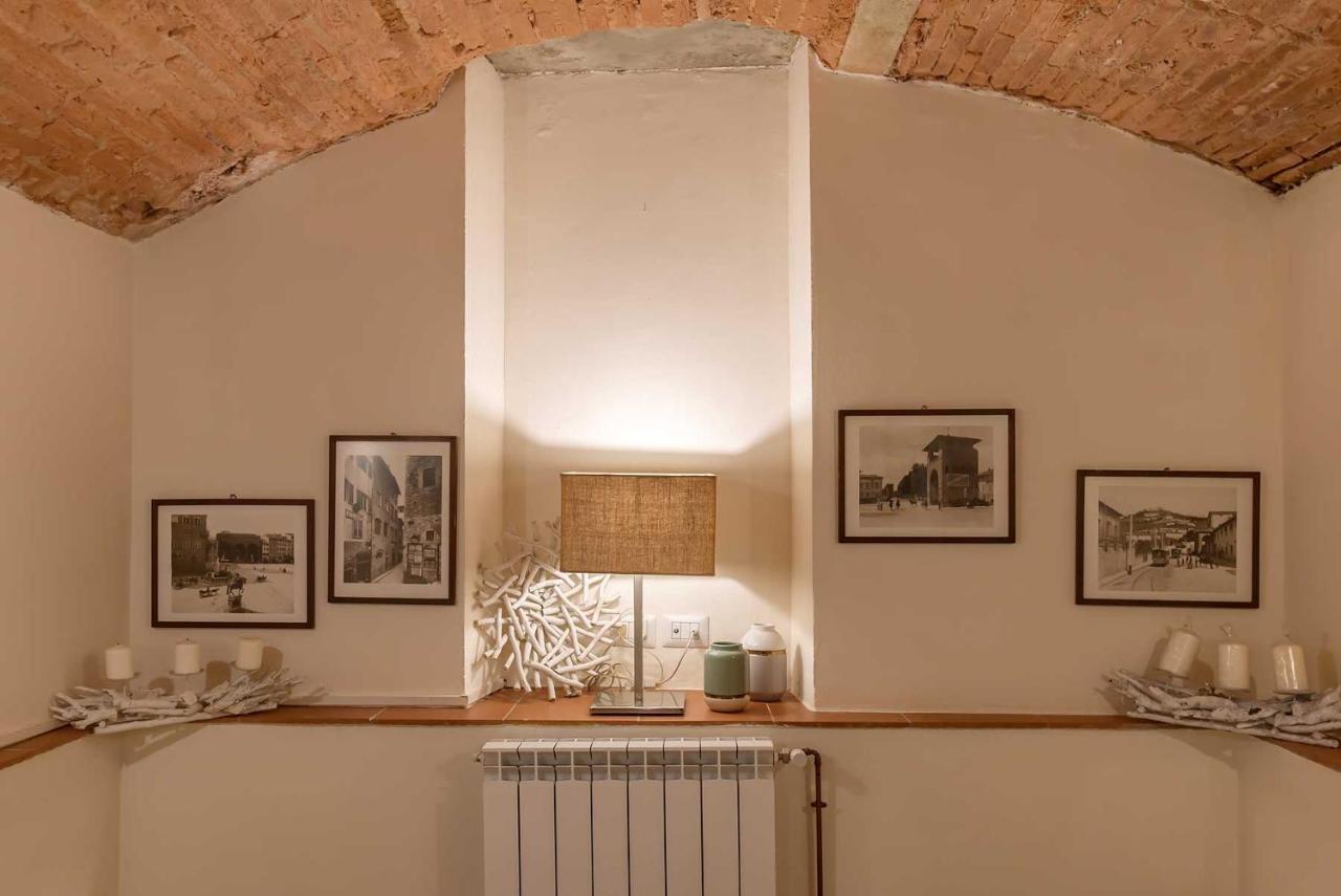 Casa Medici Riccardi - 50Mt Da Piazza Duomo Appartement Florence Buitenkant foto