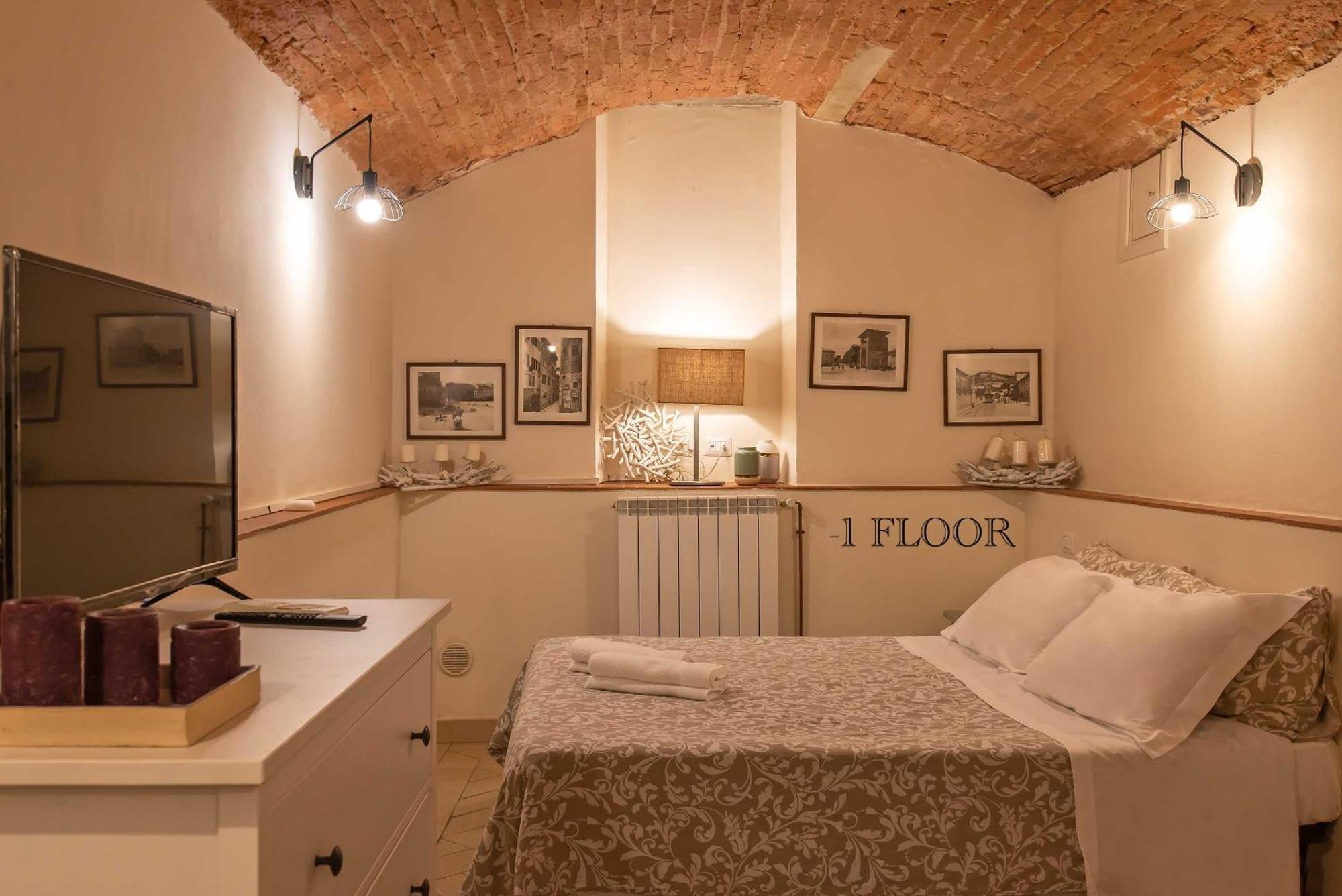 Casa Medici Riccardi - 50Mt Da Piazza Duomo Appartement Florence Buitenkant foto